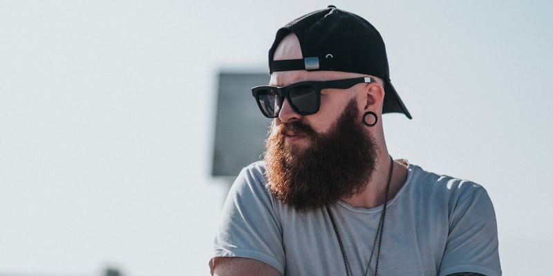 7 Steps To Properly Shave Your Neck Beard